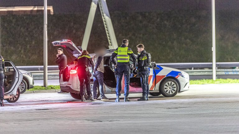 Twee mannen bij tankstation A9 Heemskerk aangehouden na achtervolging